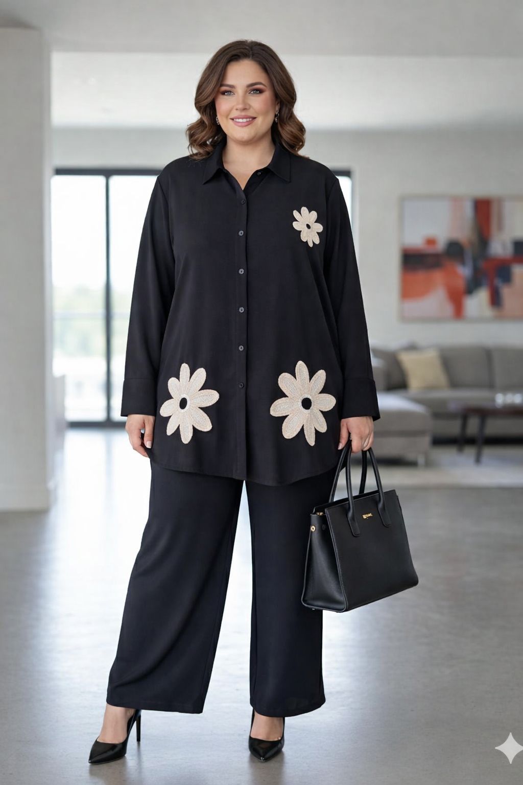 D'MAYE  Midnight Daisy Embroidered Kurta Set