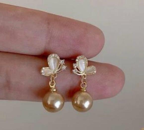 Elegant Gold Pearl Drop Earrings for Women | Minimal Floral Designer Earrings | D’MAYE Jewellery