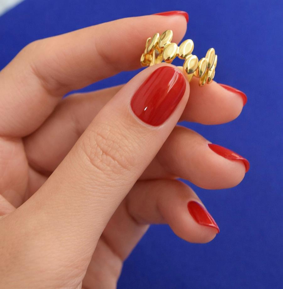 D’MAYE Gold Oval Bead Statement Ring – Minimal Luxury Adjustable Ring