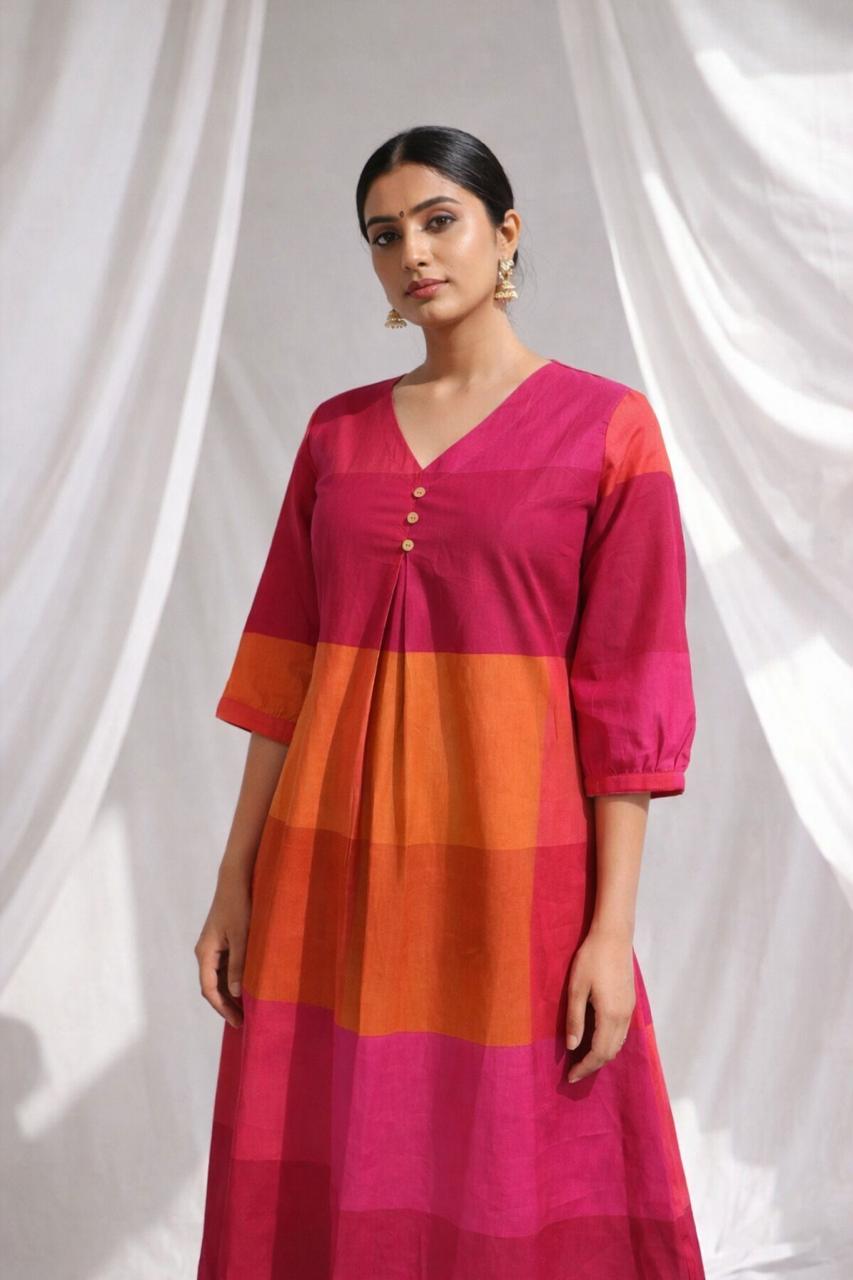 D'MAYE Colour block Kurta Set with Straight Pants